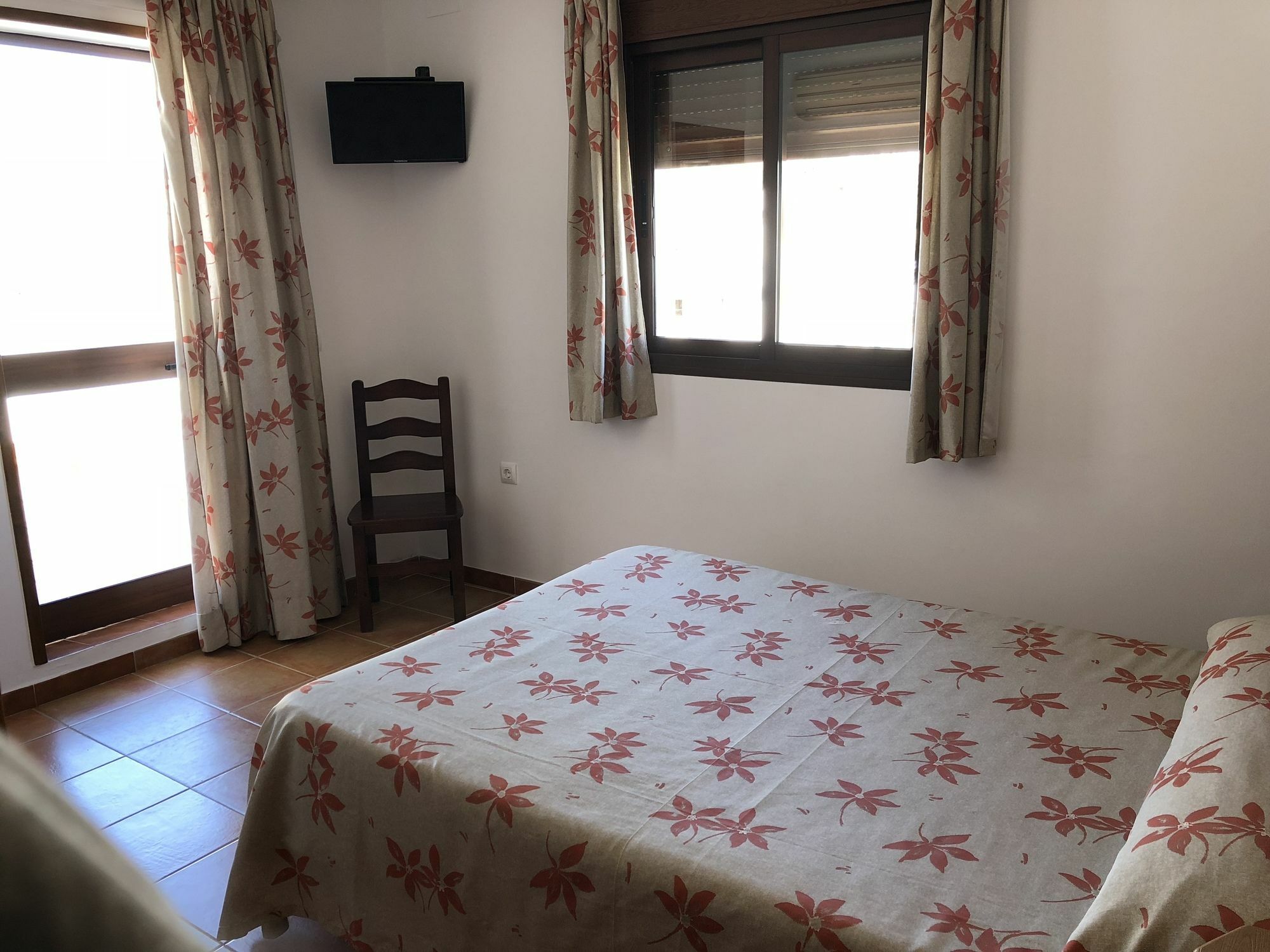 Hostal Jadraza Zahara de los Atunes Dış mekan fotoğraf